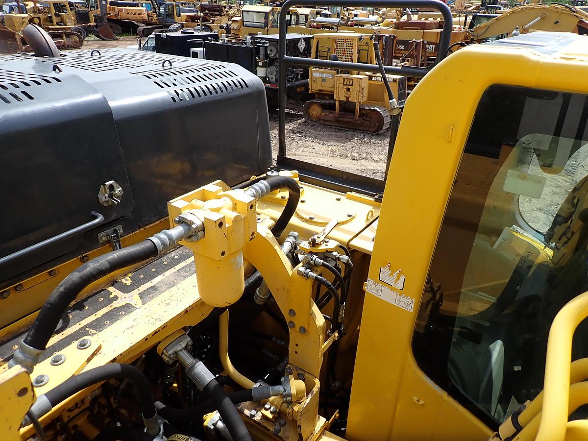 Used 2013 Komatsu PC490LC-10 Excavator 