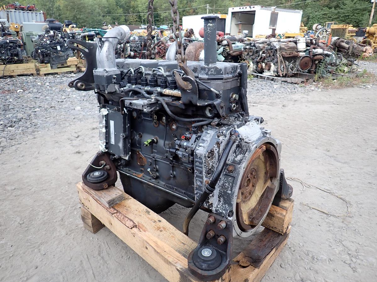 Used 2005 Komatsu SAA6D107E-1 Diesel Engine CPL 8733