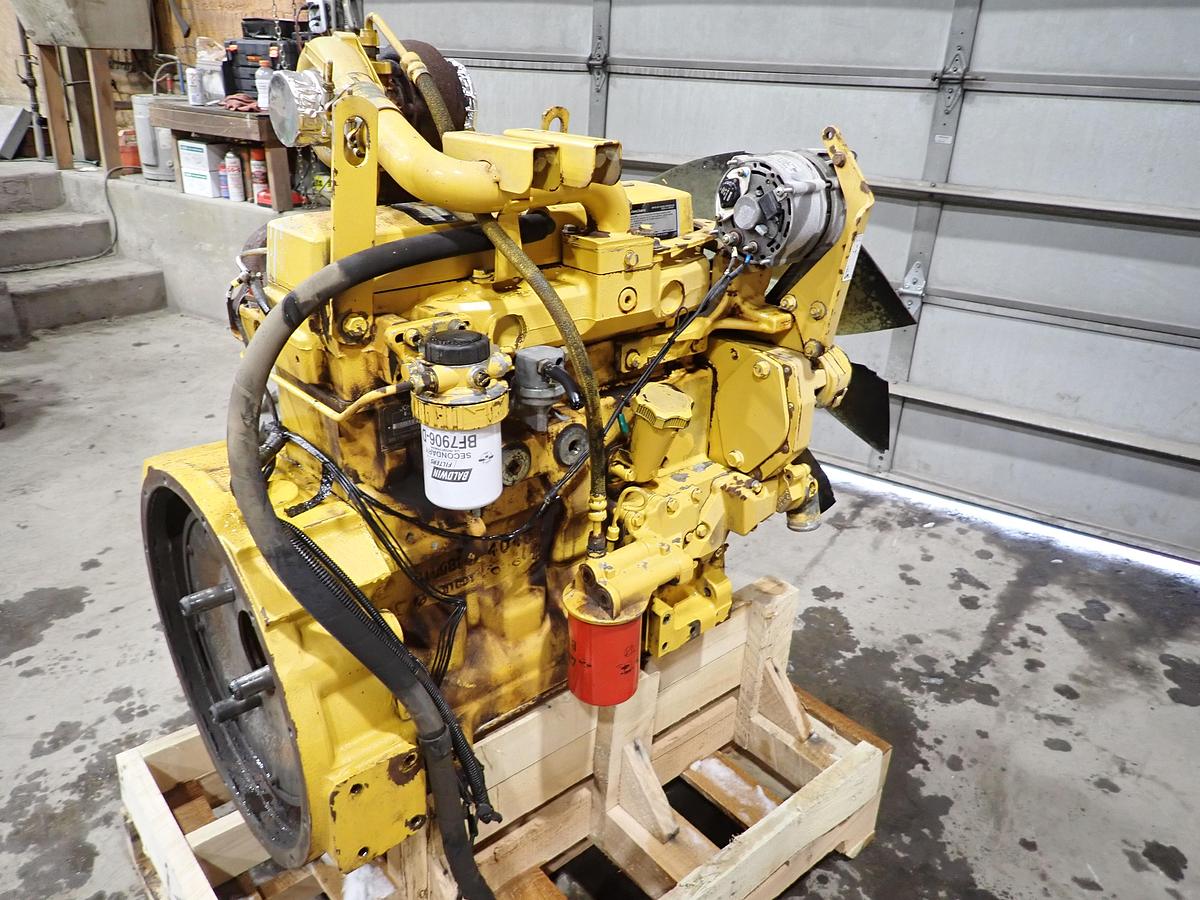 Used 2001 John Deere 4045TF150