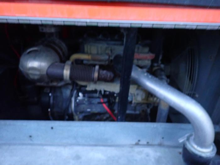 Used 2016 Sullivan Palatek D185PDZSB 185 CFM Portable Air Compressor