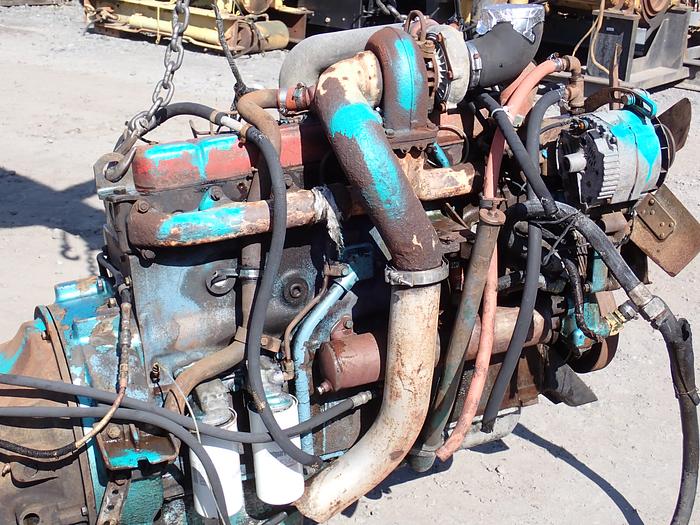 Used 1976 International DT466 Diesel Truck Engine 210 HP