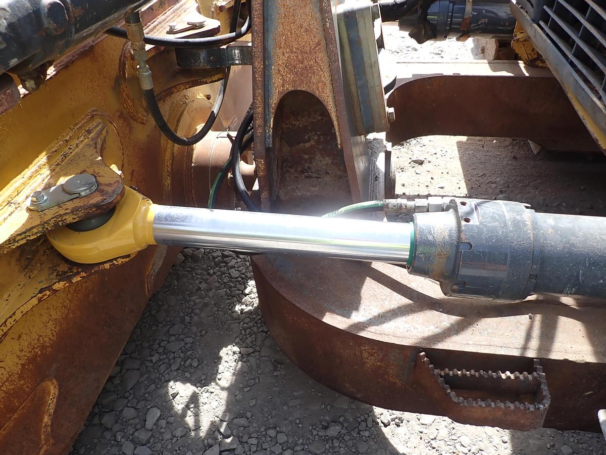 Used 2012 John Deere 850K LT Crawler Dozer REAR RIPPER