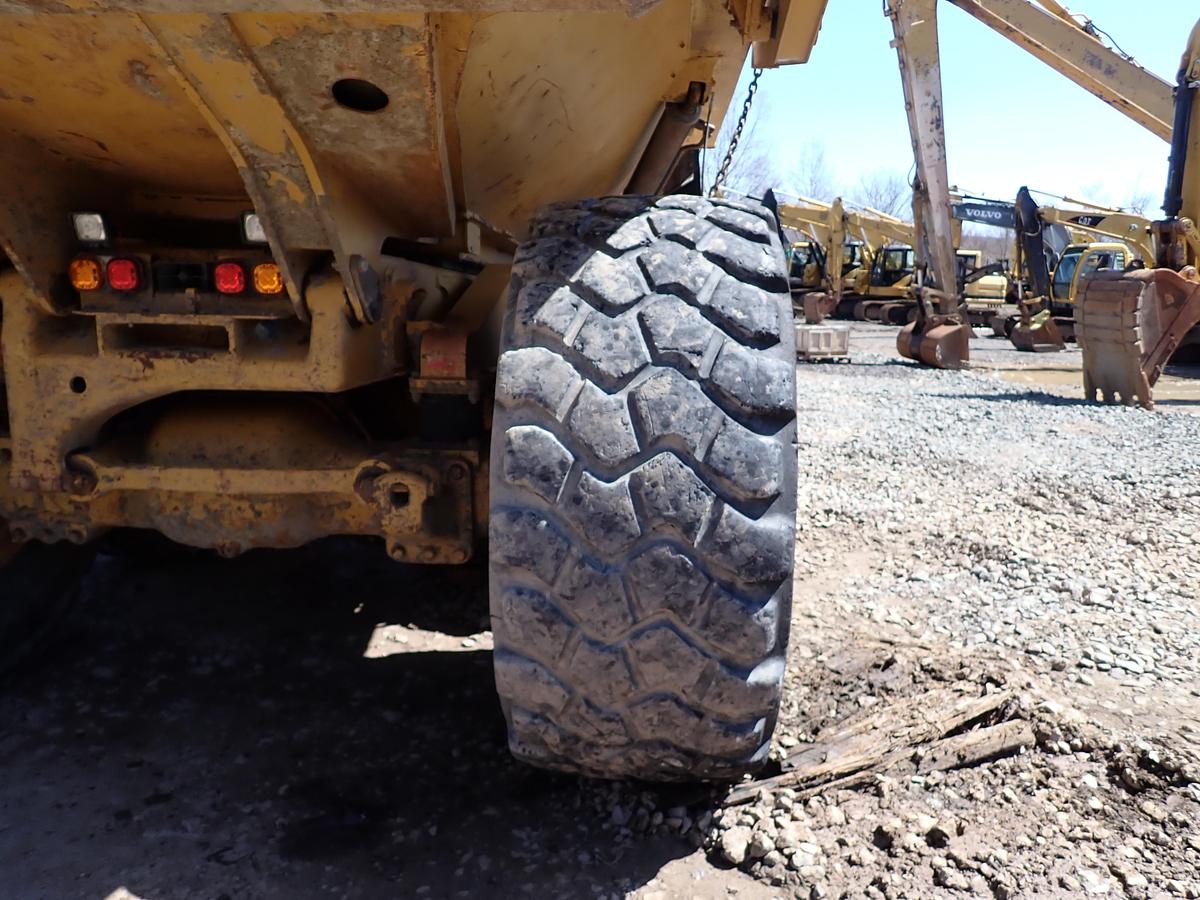 Used 2012 CAT 740B Articulated Haul Truck w/ TAILGATE