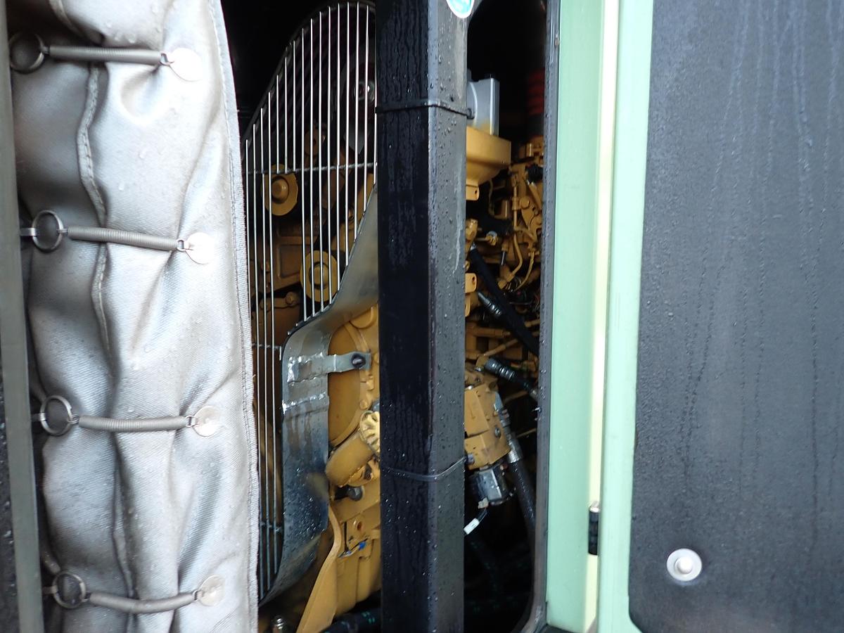 Used 2015 Sullair 900CH/AFDTQ-CA4 900 CFM Air Compressor