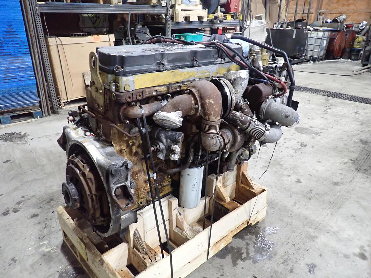 Used 2004 CAT C13 Diesel Truck Engine KCB 430 HP