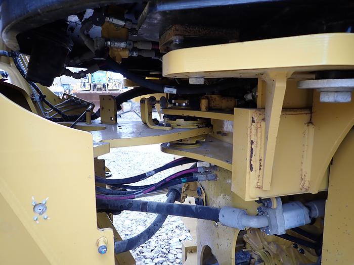 Used 2019 CAT 950M Wheel Loader