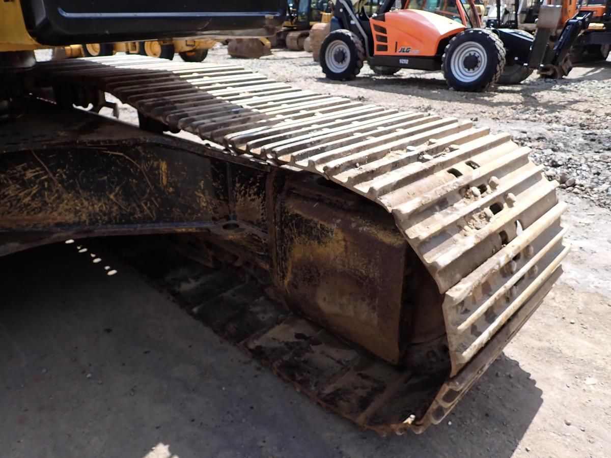 Used 2019 CAT 349FL Hydraulic Excavator 