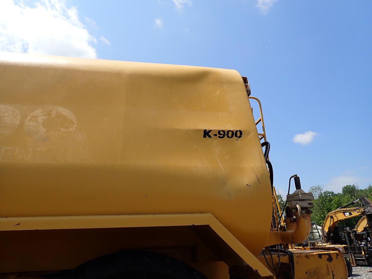 Used 2015 John Deere 460E Articulated Water Truck 9000 GALLON