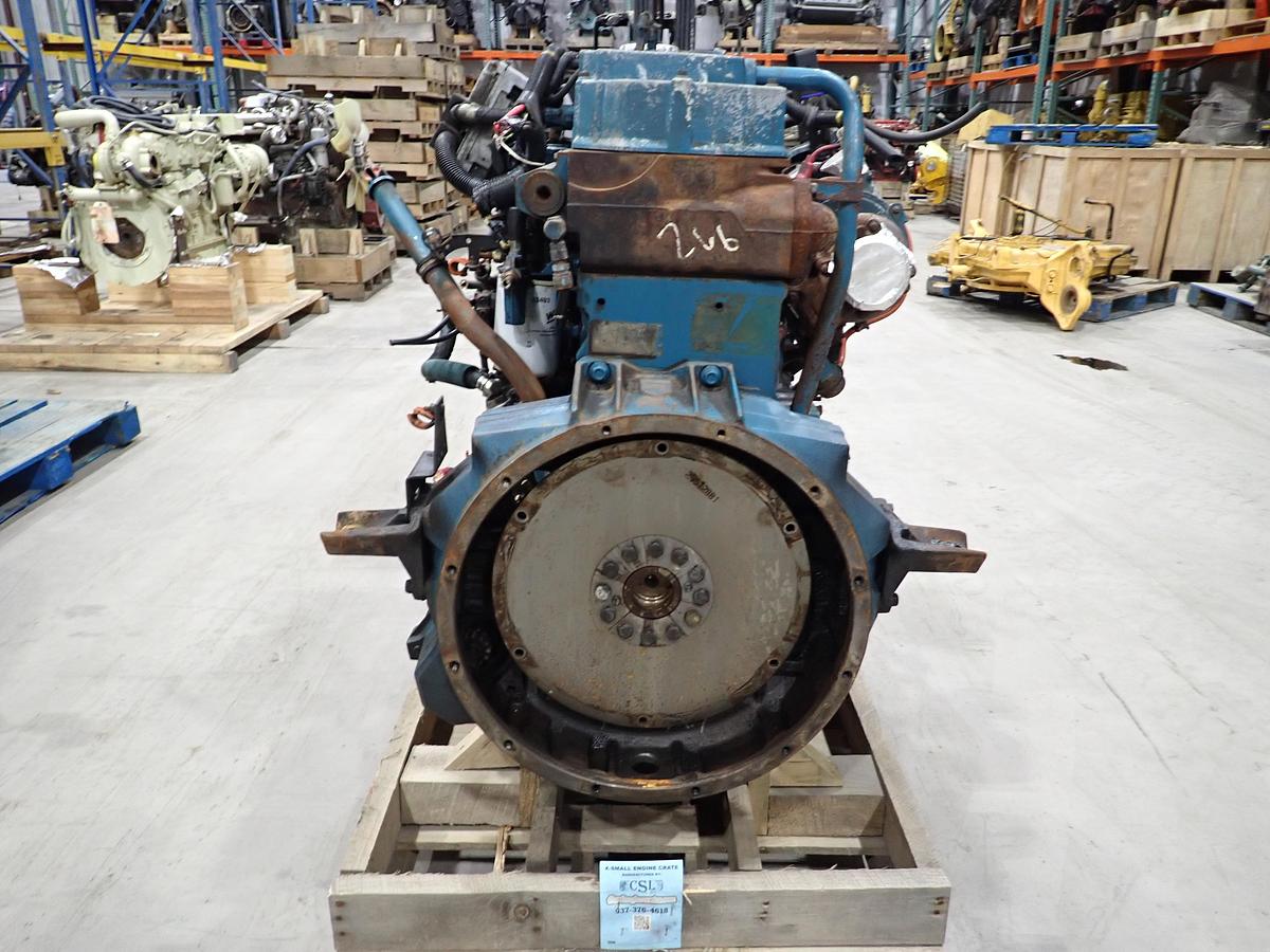 Used 2000 International DT466E HT