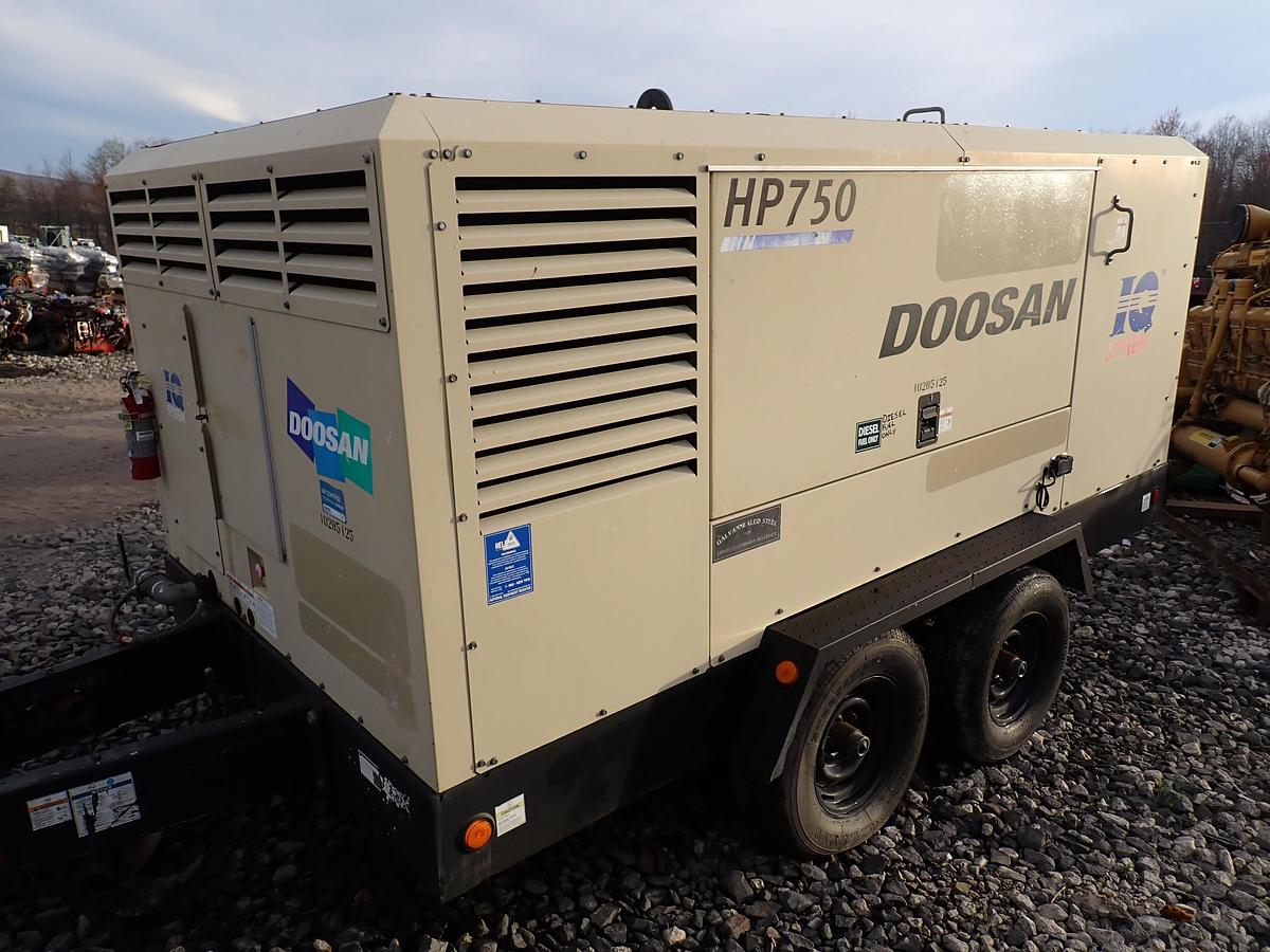 Used 2014 Doosan HP750WCU IQ 750 CFM Air Compressor