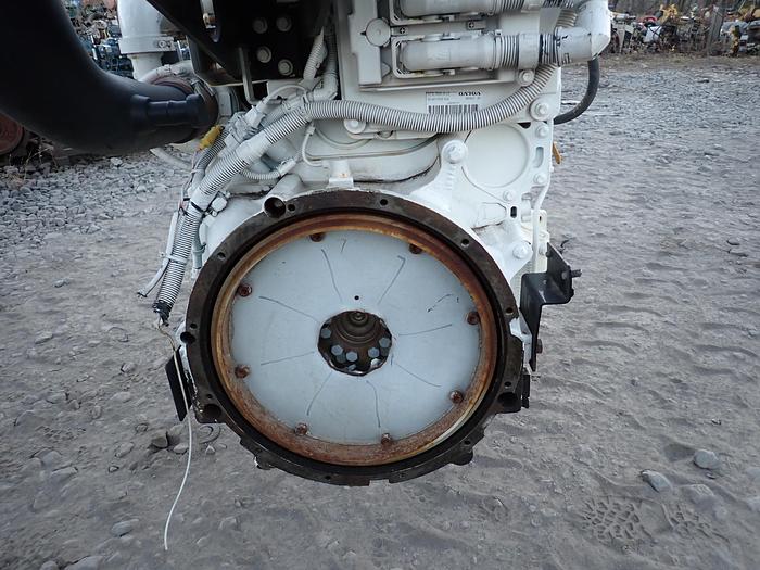 Used 2016 Volvo TAD551-GE Turbo Diesel Engine DEUTZ TCD2013 L04 2V