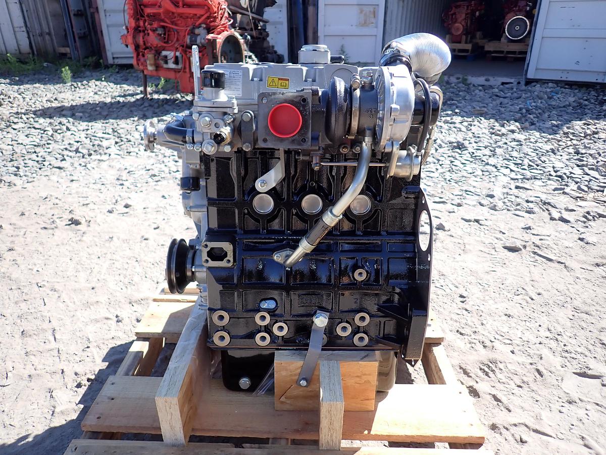 2022 Perkins 404D-22T FACTORY NEW ENGINE!
