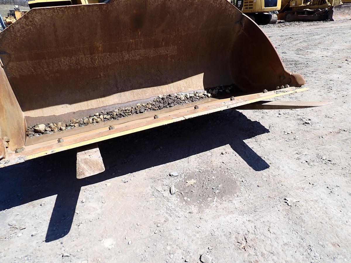 Used 2019 CAT 966M Wheel Loader Q/C & FORKS