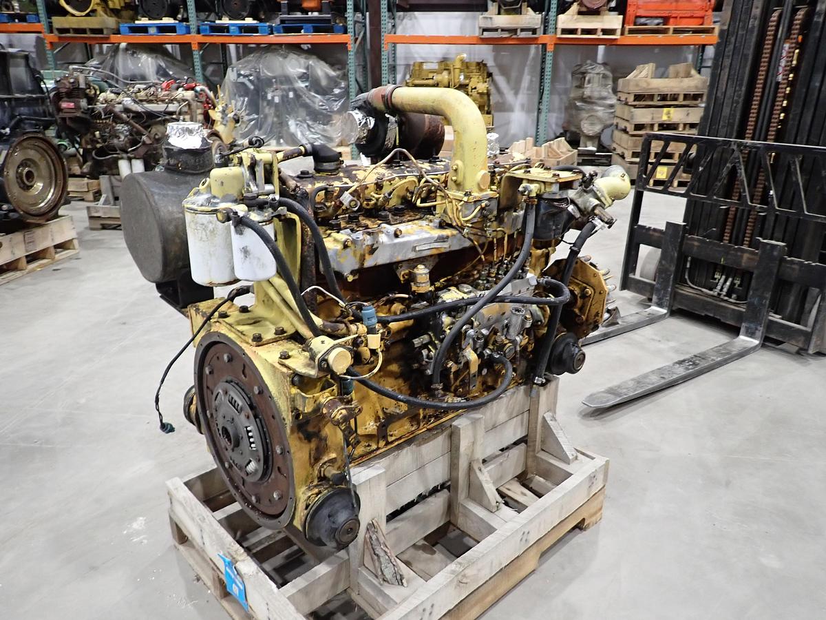 Used Komatsu S6D105-1 Turbo Diesel Engine PC220LC-3 EXCAVATOR