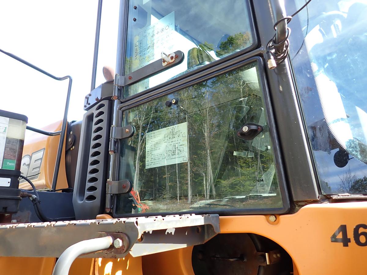 Used 2012 Case 1021F Wheel Loader 5700 HOURS