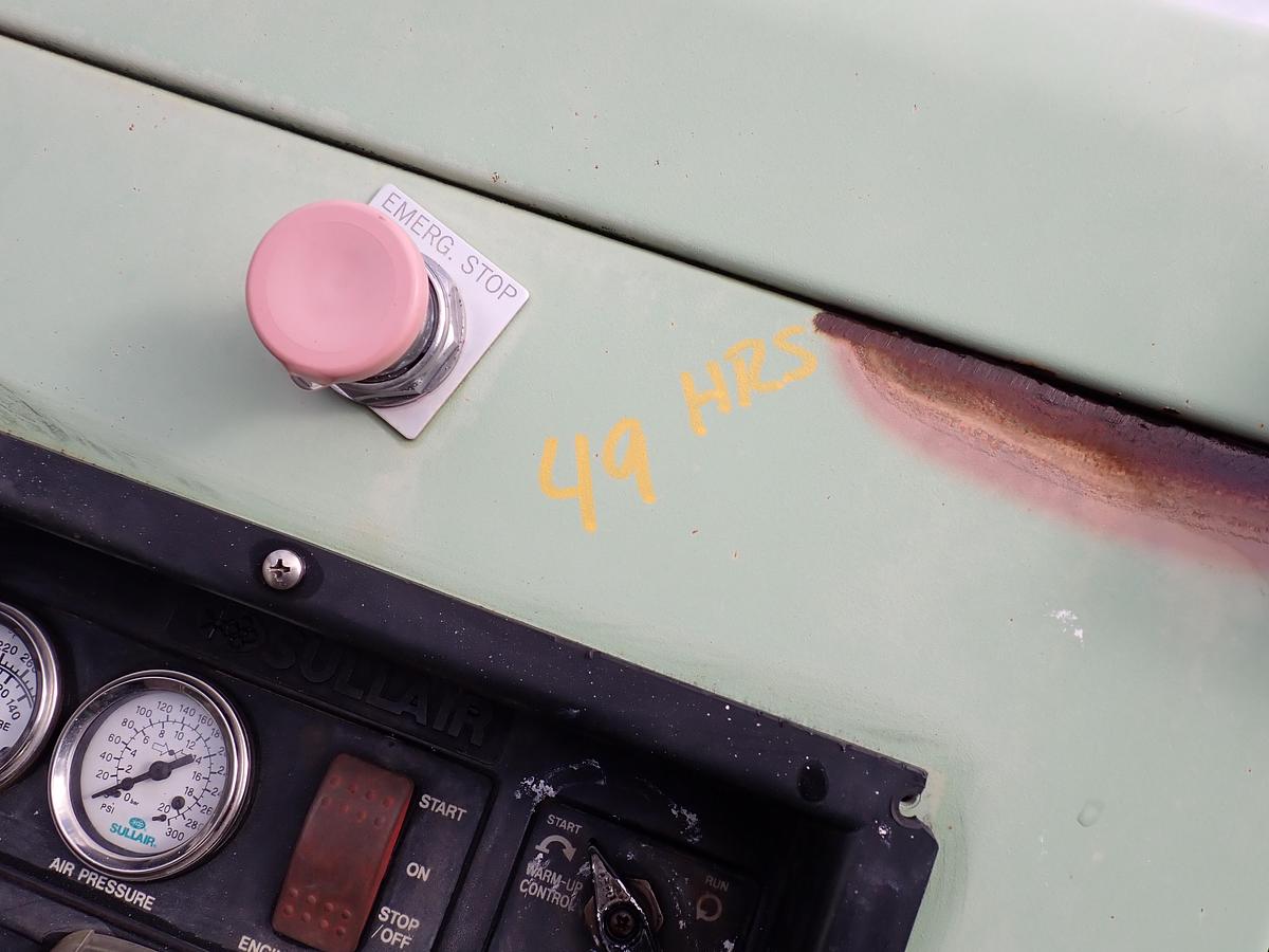 Used 2008 Sullair 375HH 375 CFM Air Compressor 200 PSI 49 ORIGINAL HOURS!