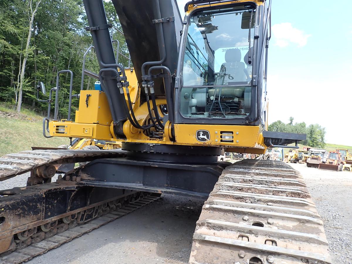 Used 2021 John Deere 870G LC Hydraulic Excavator MASS EXCAVATING BOOM