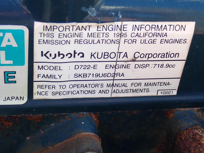 Used 1995 Kubota D722E