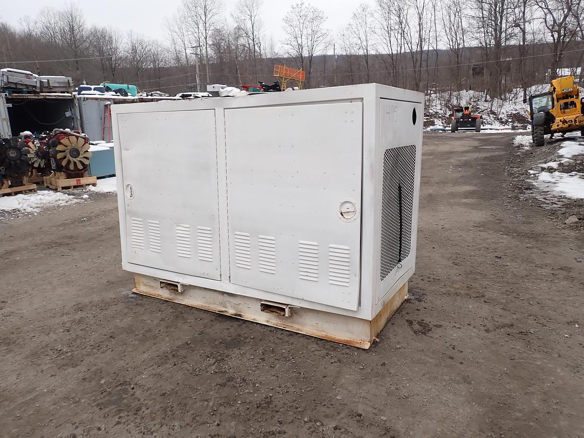 Used 1999 CAT SR4B 175 KW Generator Set