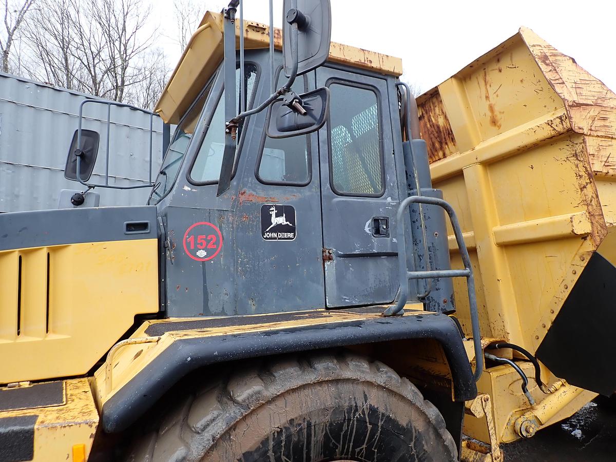 Used 2000 John Deere 300C Articulated Haul Truck