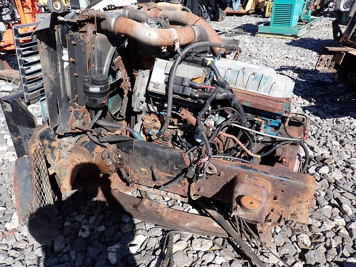 Used 1998 International DT466E HT 250 HP Truck Engine