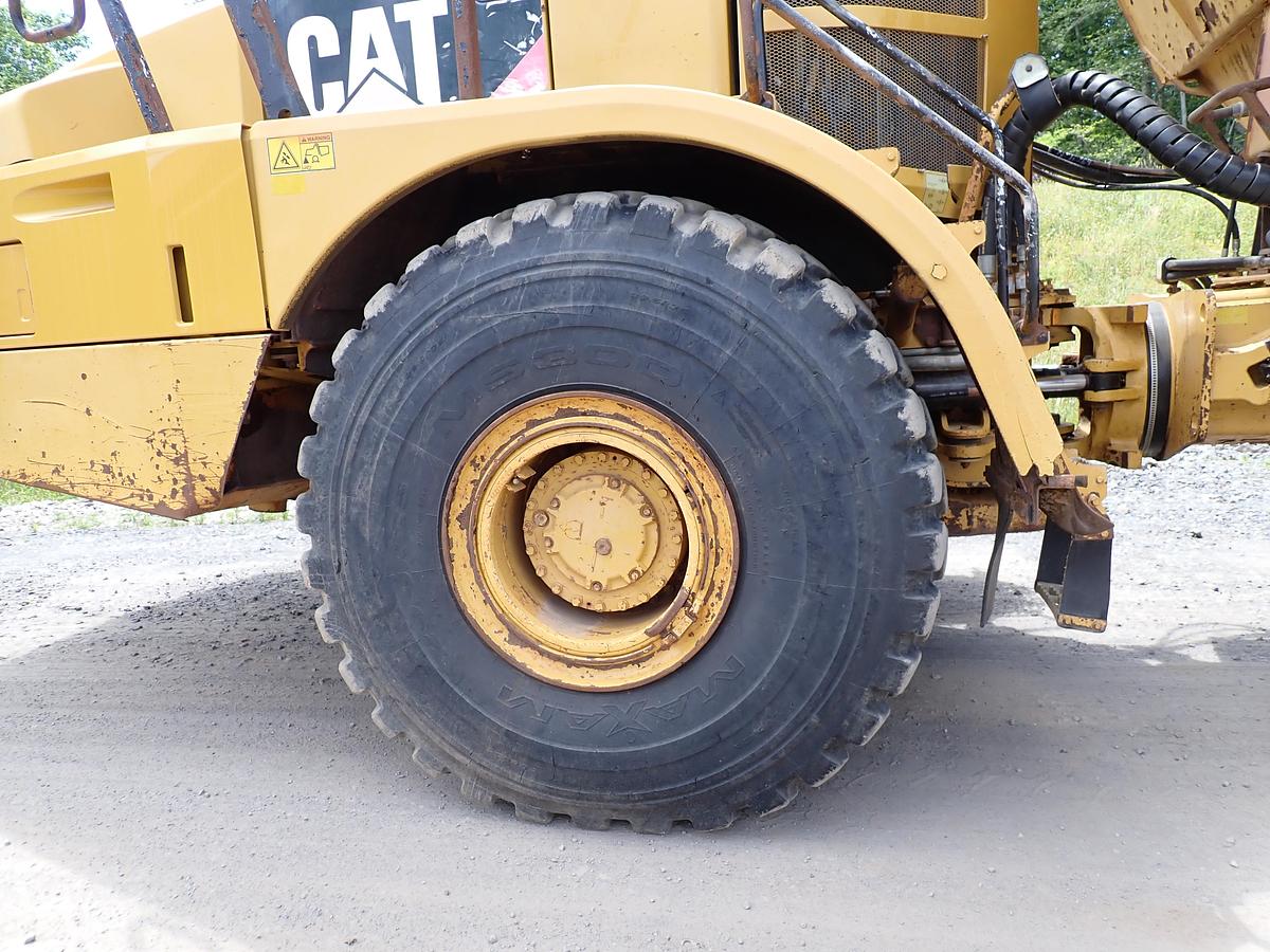 Used 2013 CAT 740B Articulated Haul Truck