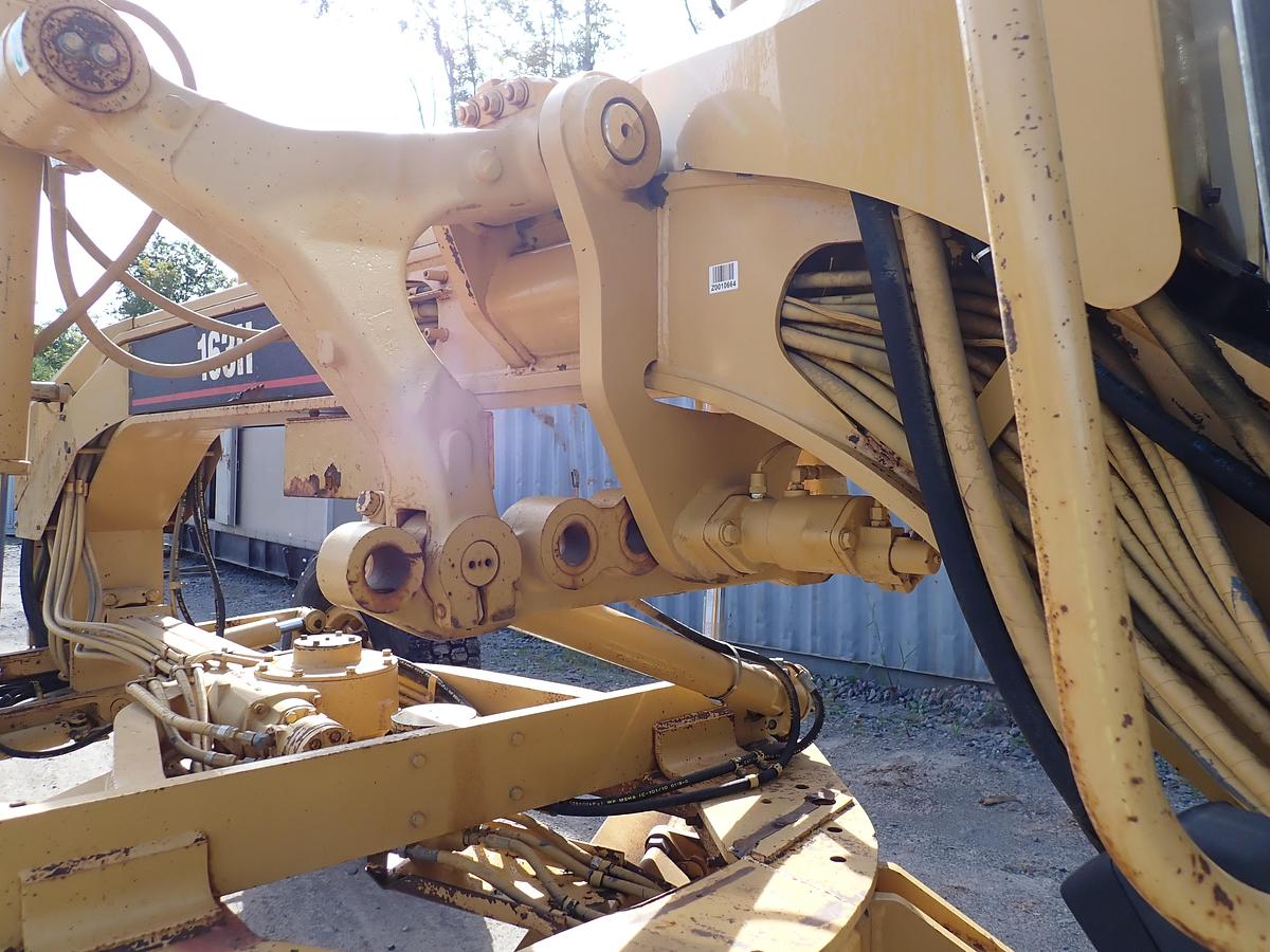 Used 1998 CAT 163H Motor Grader