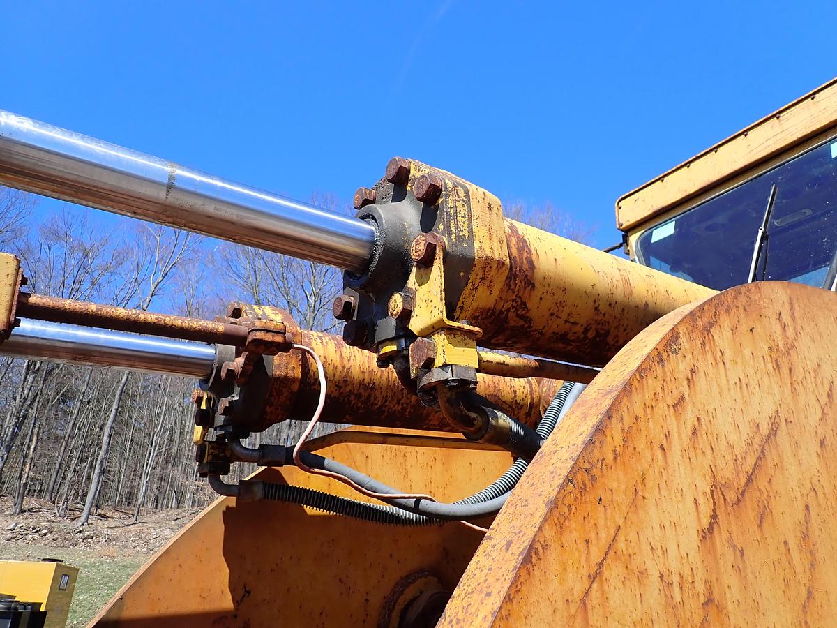 Used 1977 CAT 988B Wheel Loader