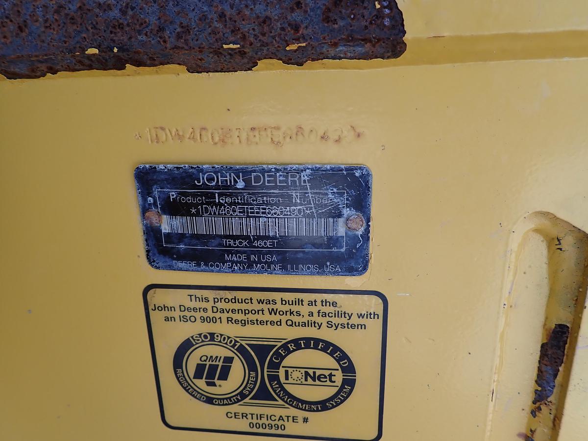 Used 2015 John Deere 460E Articulated Water Truck 9000 GALLON