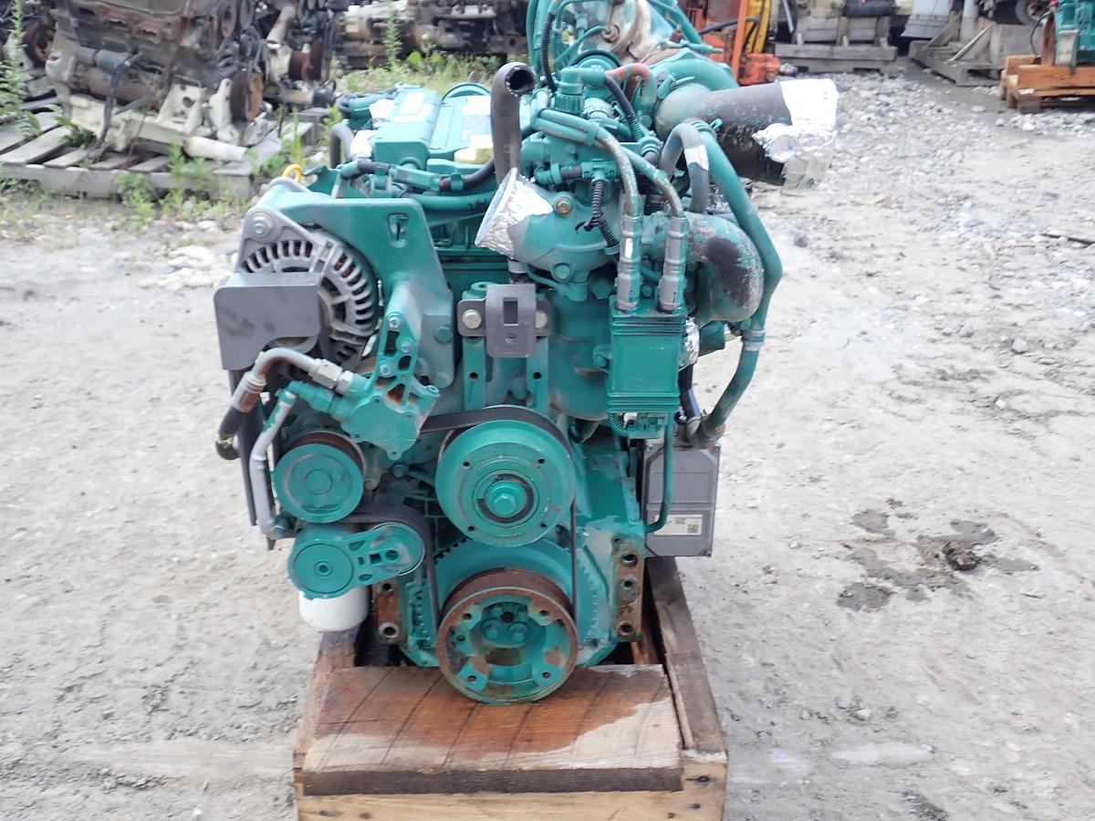 Used 2012 Volvo D4H Turbo Diesel Engine LOW HOURS