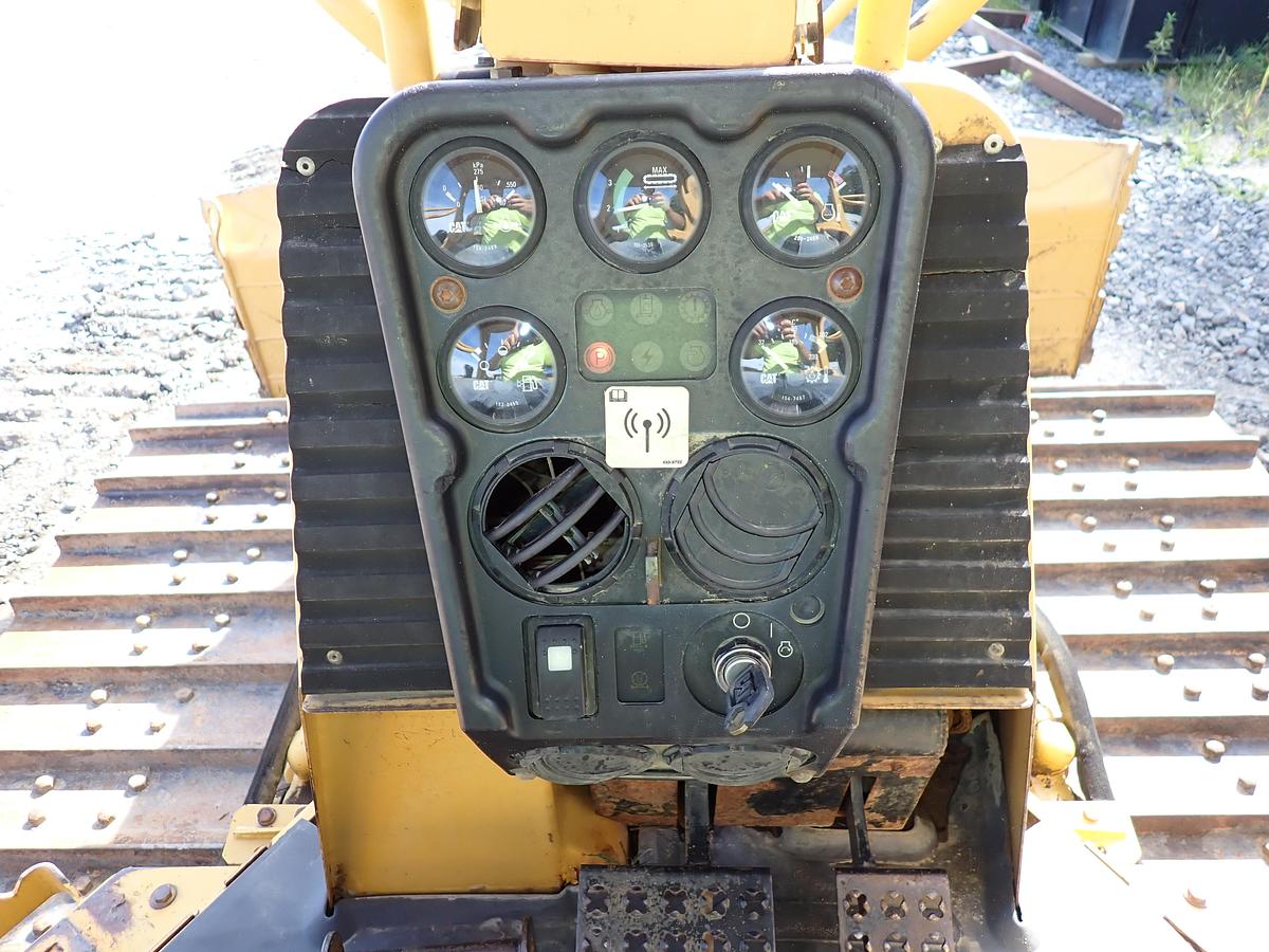 Used 2004 CAT D5G LGP Crawler Dozer
