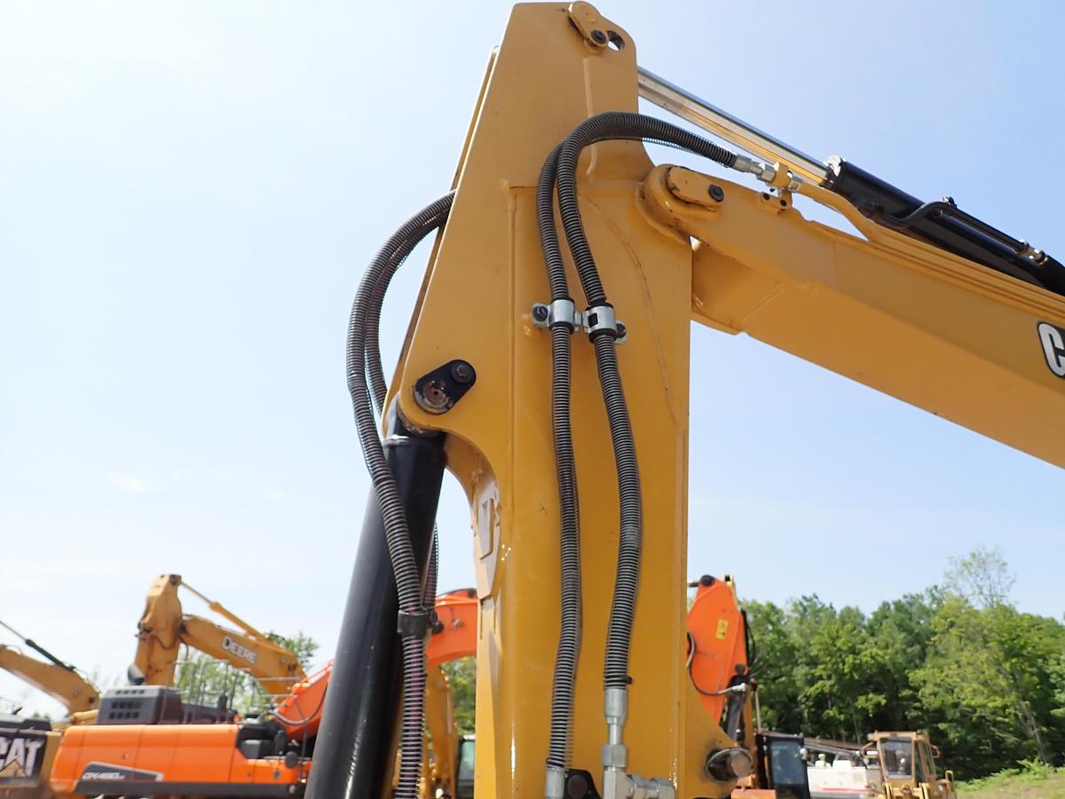 Used 2020 CAT 306 CR Hydraulic Excavator THUMB 1500 HOURS