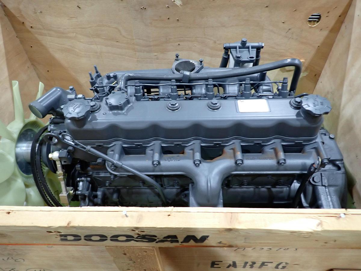 2005 Doosan Daewoo DB58 Diesel Engine UNUSED SURPLUS!