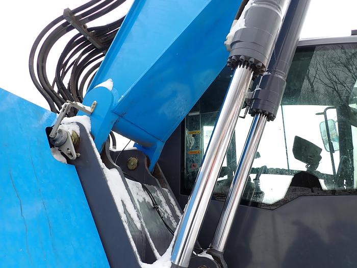 Used 2019 Fuchs MHL340 Material Handler w/ Anvil Rotating Grapple