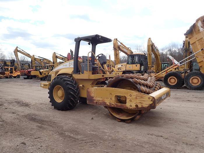 Used 2007 CAT CP-563E Padfoot Compactor