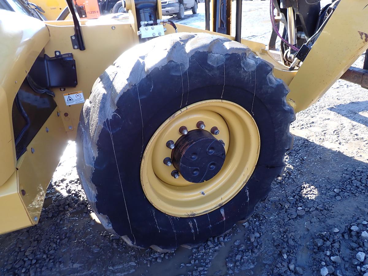 Used 2019 CAT TL1255D