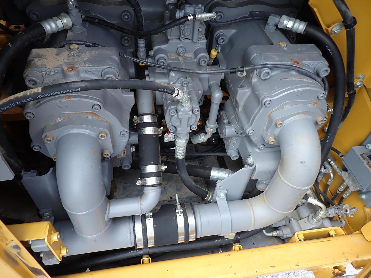 Used 2021 John Deere 870G LC Hydraulic Excavator MASS EXCAVATING BOOM