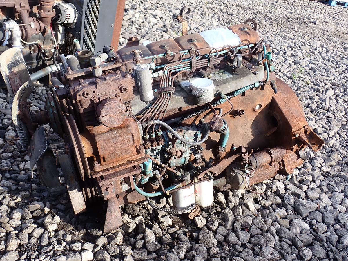 Used 1992 International DT466 Turbo Diesel Engine 230 HP