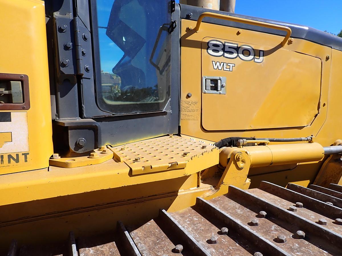 Used 2006 John Deere 850J WLT Crawler Dozer