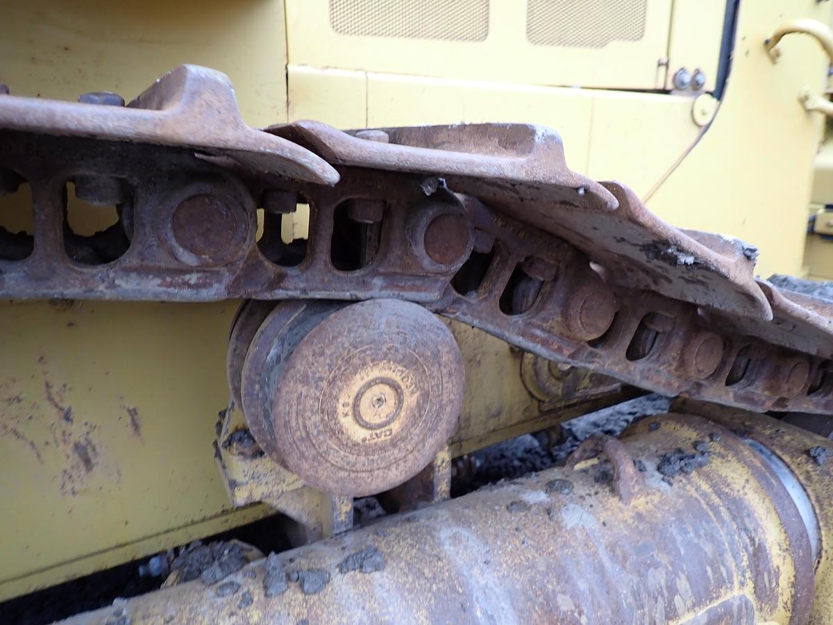 Used 2004 CAT D6R XL II