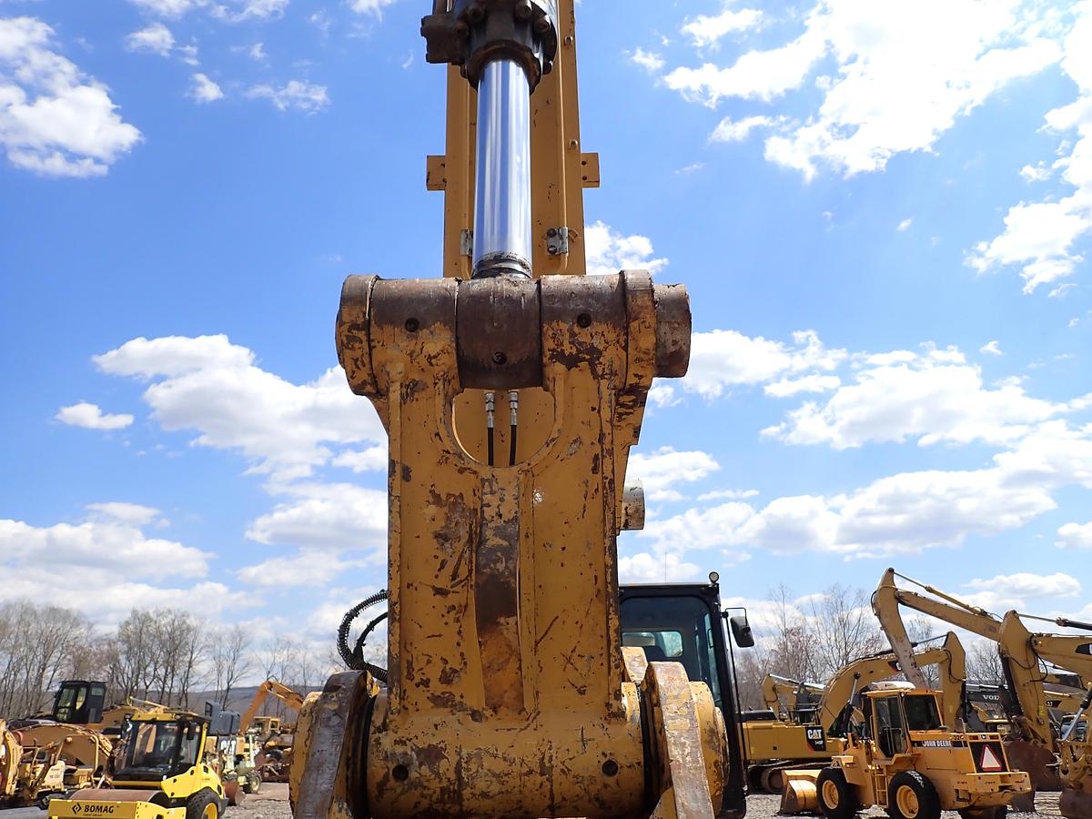 Used 2019 CAT 349FL Hydraulic Excavator 