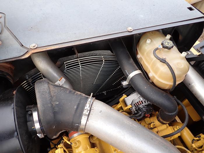 Used 2019 John Deere 470G LC Hydraulic Excavator Q/C Aux. Hydraulics