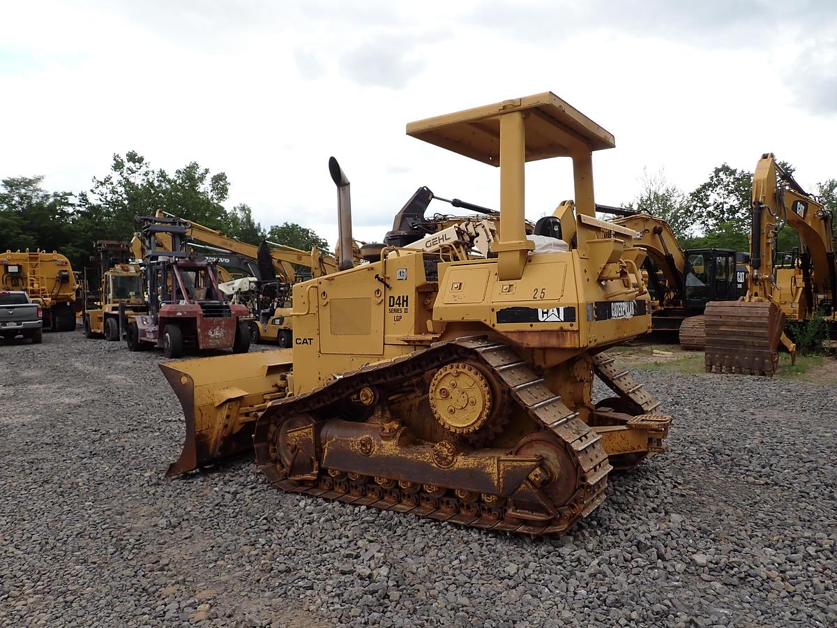 Used 1989 CAT D4H Series II Crawler Dozer 