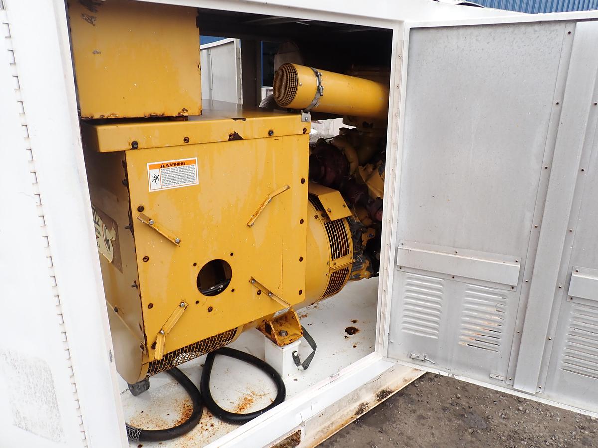 Used 1999 CAT SR4B 175 KW Generator Set