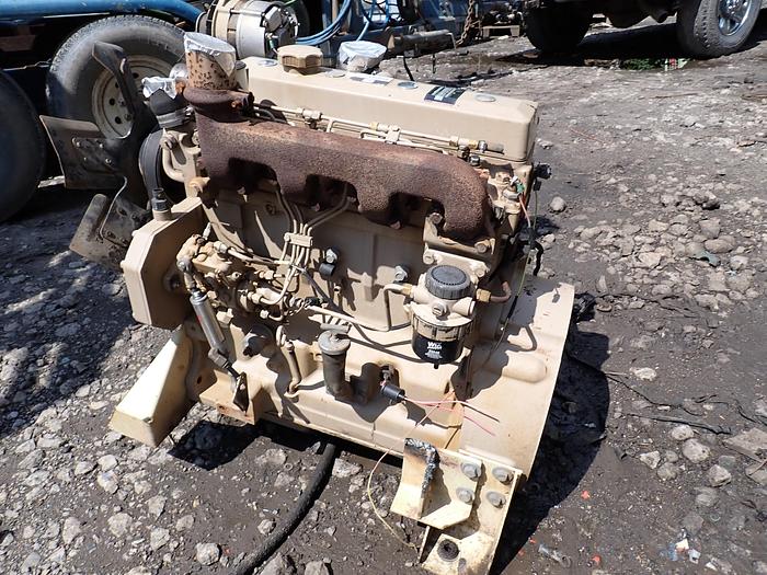 Used 2000 John Deere 4045DF150