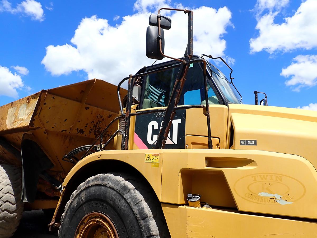 Used 2013 CAT 740B Articulated Haul Truck