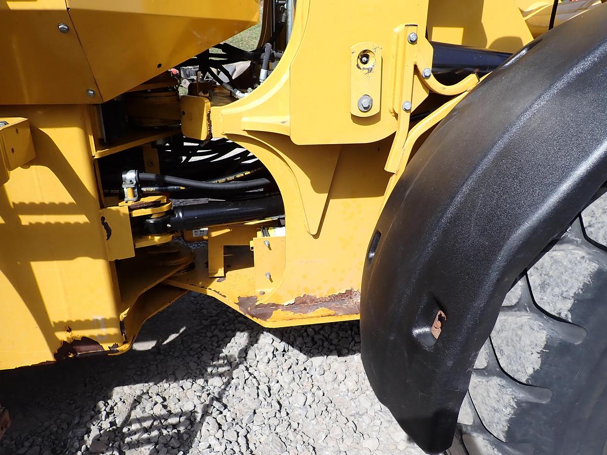 Used 2011 CAT 928HZ Wheel Loader 6000 HOURS! QUICK COUPLER