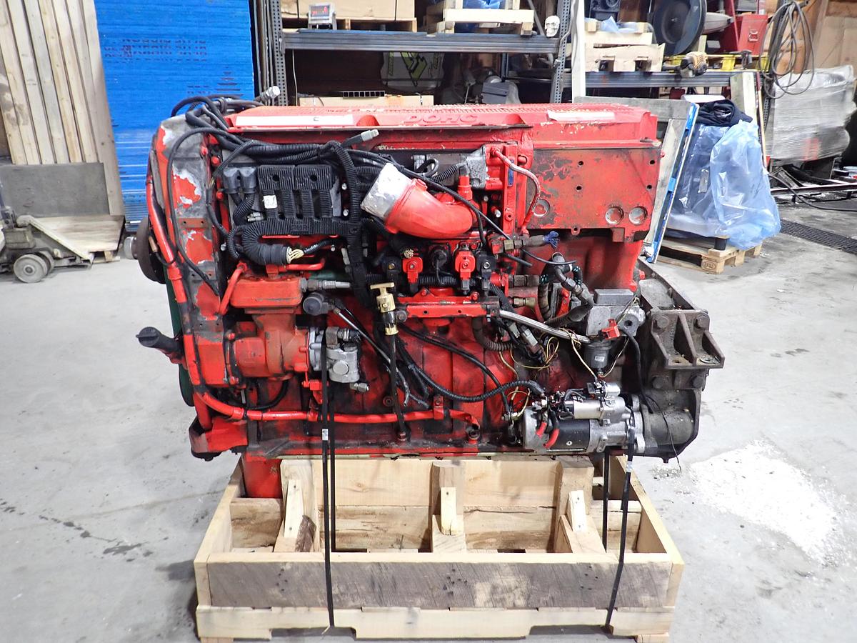 Used 2000 Cummins ISX 400 Diesel Engine NON-EGR! CPL 2628