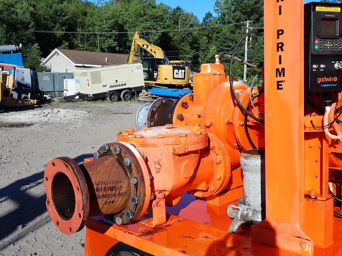 Used 2014 Godwin CD250M 10" Water Pump