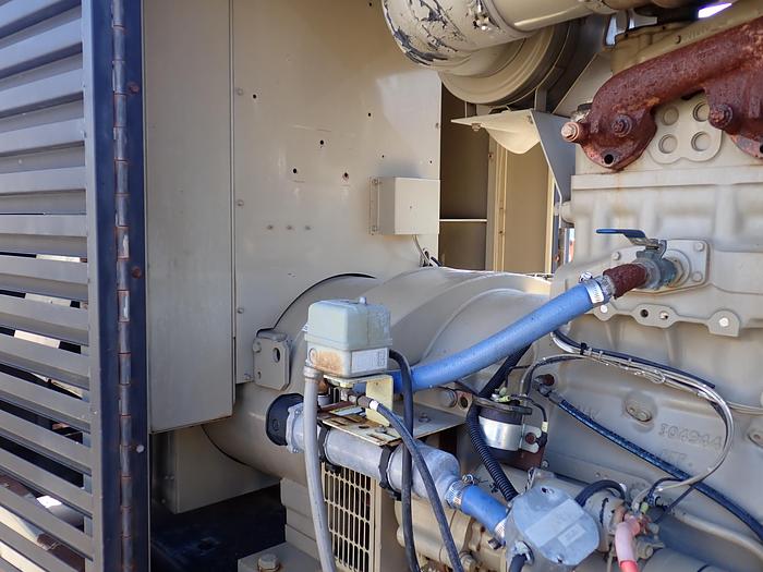 Used 1990 Cummins NT855-G6 250 KW Generator Set